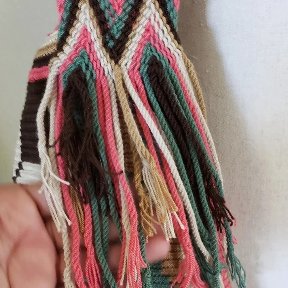 Hobo bucket style knitted crotchet bag